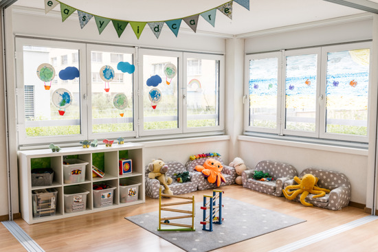 Web Easy Kid Care 35